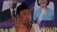 Prof Edy Suandi Hamid, Rektor UWM saat orasi budaya di Kampus Terpadu UWM Yogyakarta, Ahad (21/7/2024). (foto : heri purwata)