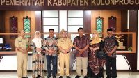 Dari kiri ke kanan : Eko Wisnu Wardana, SE; Dewi Ana Parwati; Iptu Heru Azharudin; Triyono, SIP, MSi; Agus Triantara, SE; Tinting Heruwati, SPd; Rusdi Riwarsanasila. (foto : istimewa)