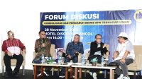 Edy Suandi Hamid (kedua dari kanan) saat menjadi pembicara pada Seminar Konsolidasi dan Pengaruh Bisnis BPR terhadap UMKM di Jakarta. (foto : istimewa)