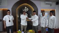 Kiri ke kanan: Mushoniful Agustian, SE, Kholid, MM; Dede Haris Sumarno, MM; Toto Suparwoto, SPd, dan Dr Ahim Abdurahim. (foto : istimewa)