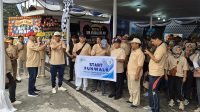 Edy Suandi Hamid melepas funwalk Milad ke 17 BPRS HIK MCI di Yogyakarta, Sabtu (11/1/2025). (foto : istimewa)