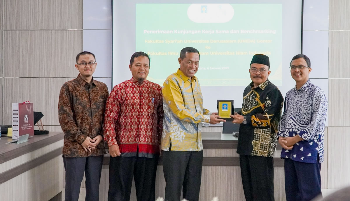 Implementation of Agreement Fakultas Syariah Unida Gontor dengan FIAI UII (foto:IPK)