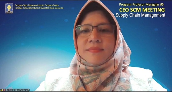 Prof Elisa Kusrini saat menjadi narasumber di “SCM-CEO Meeting – Profesor Mengajar #5” di Surabaya, Jawa Timur. (foto : istimewa)